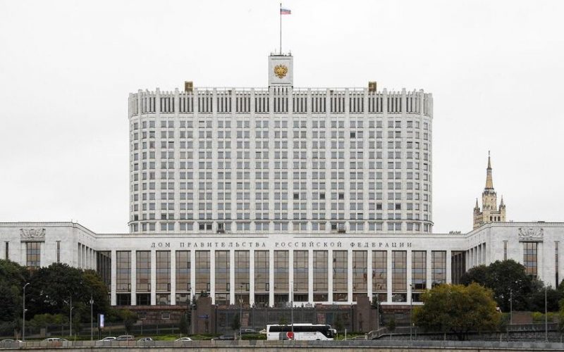 Правительство отменило обязательные нормы по продаже валютной выручки