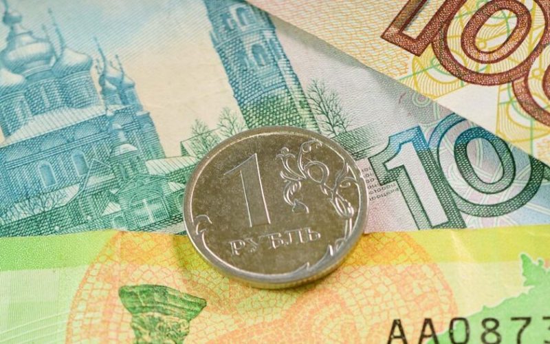 Рубль по-прежнему считается одной из самых недооцененных валют в мире