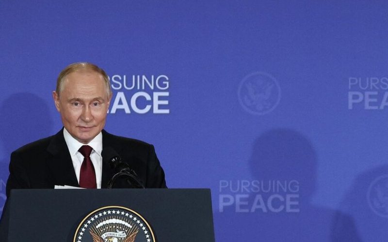 Путин сообщил Трампу о своей готовности провести встречу с Зеленским